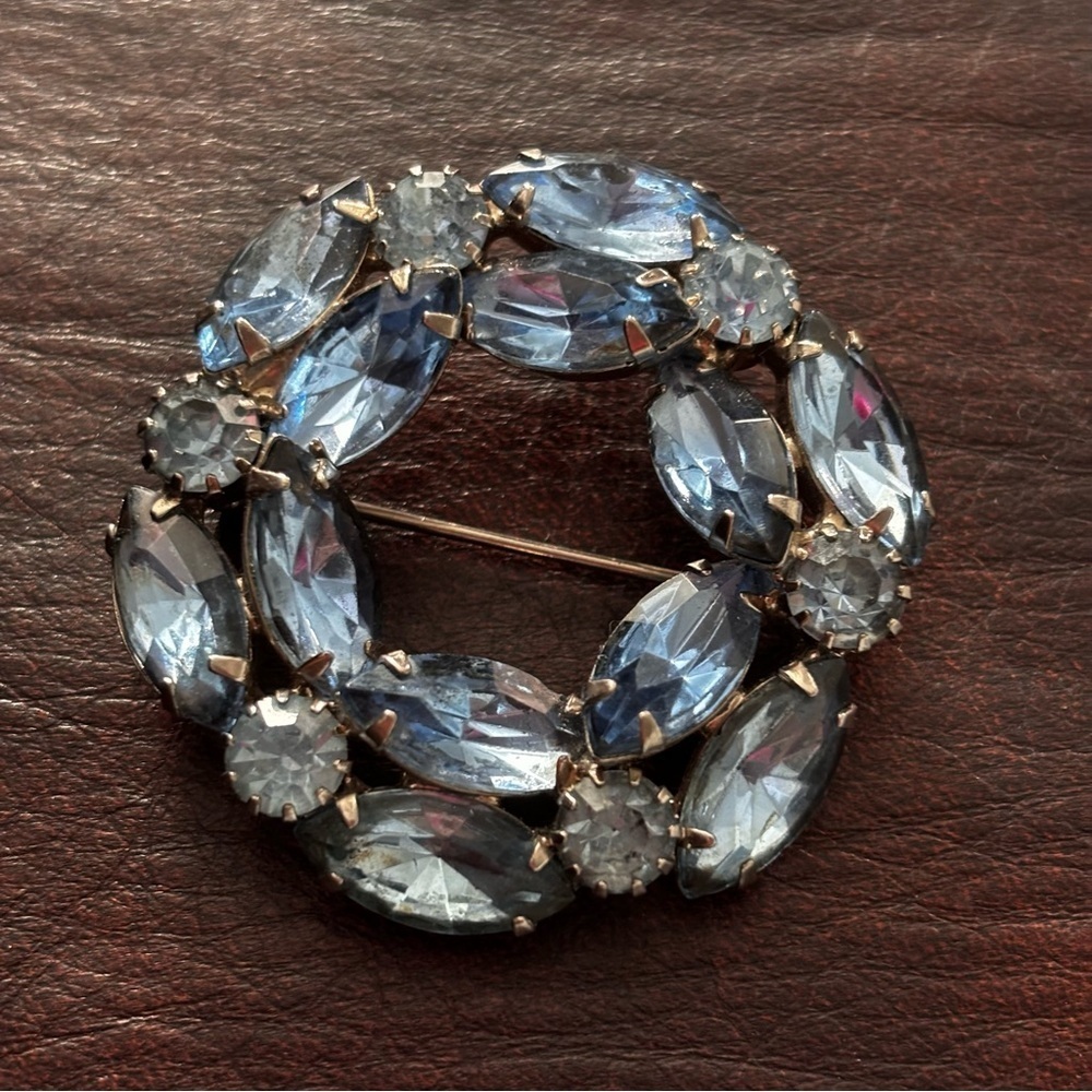 Blue rhinestone vintage brooch